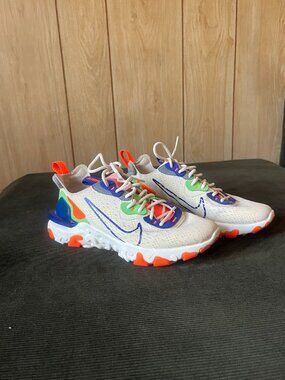 Nike React Vision Sneakers Women’s 6.5 in Pale Ivory Concord
